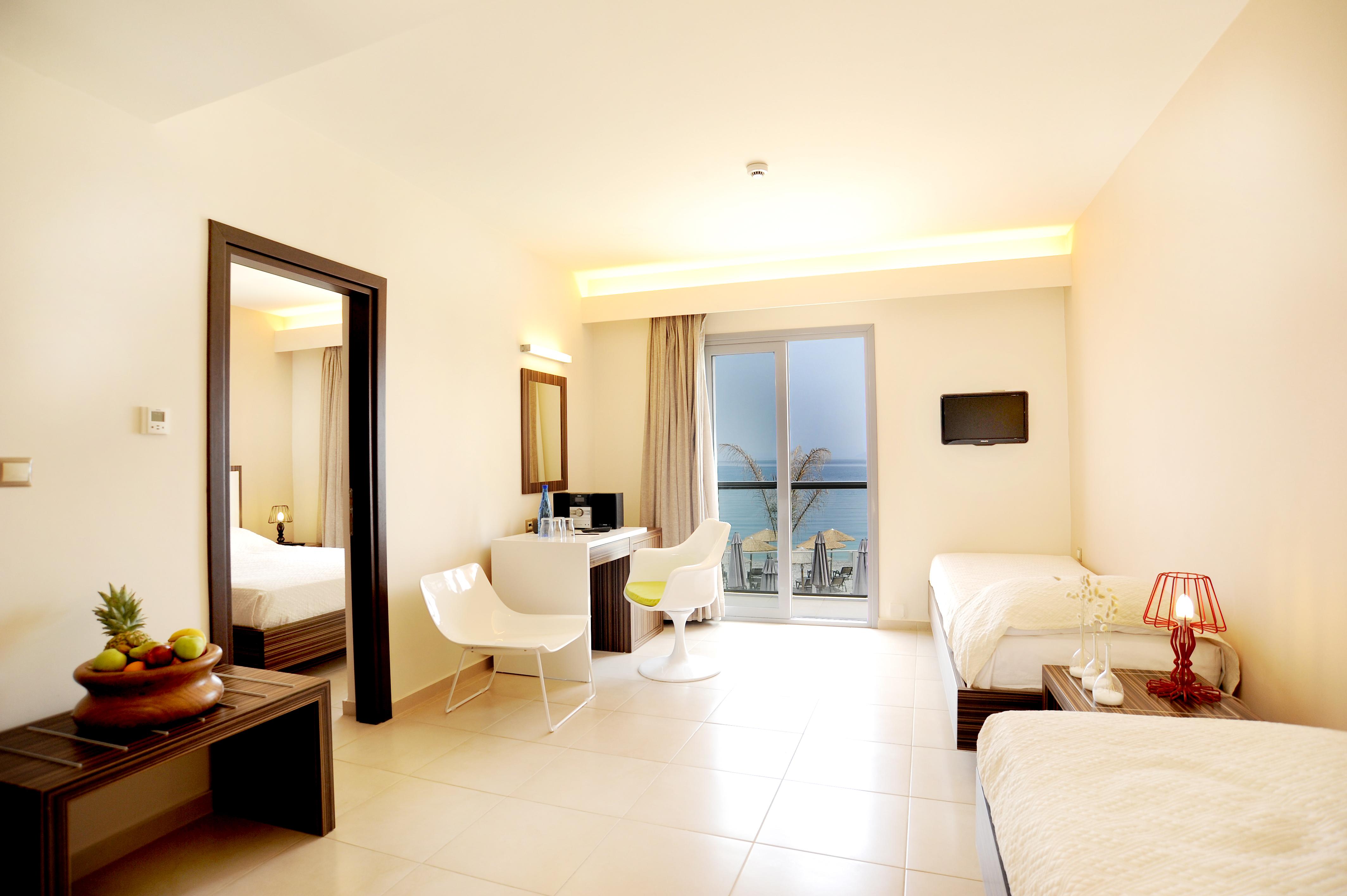 Sikyon Coast Hotel And Resort 西洛卡特伦 外观 照片